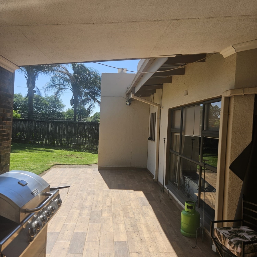 3 Bedroom Property for Sale in Jim Fouchepark Free State